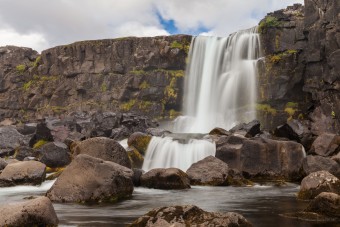 La chute Öxarárfoss