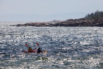 En kayak sur le Saint-Laurent près de Tadoussac